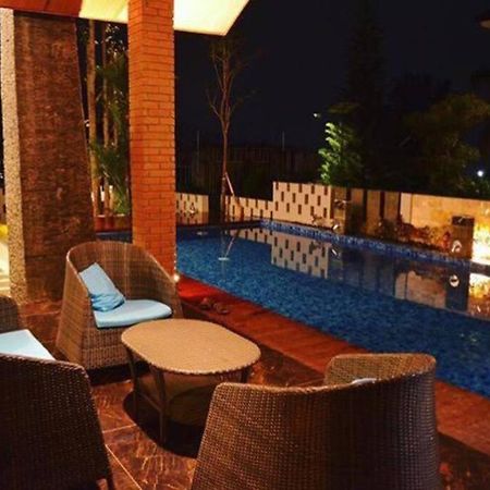 Villa Agro Kusuma Pinus R7 Batu  Eksteriør bilde